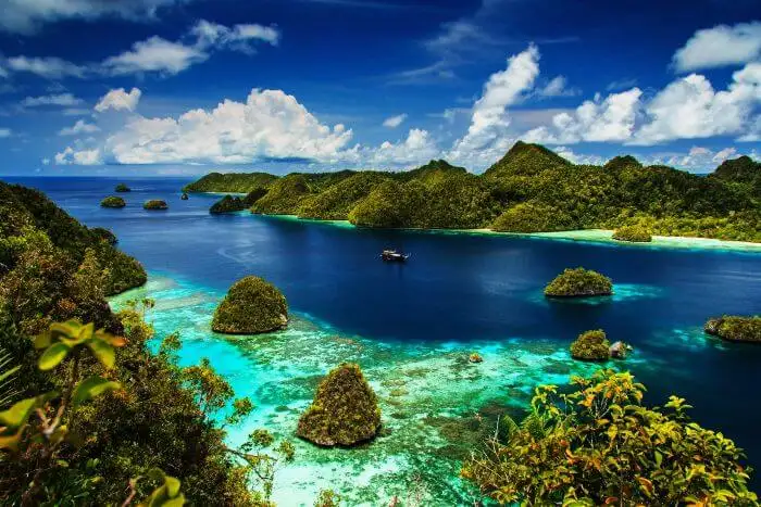 Discover Indonesia’s Most Beautiful Islands: Top Places to Visit