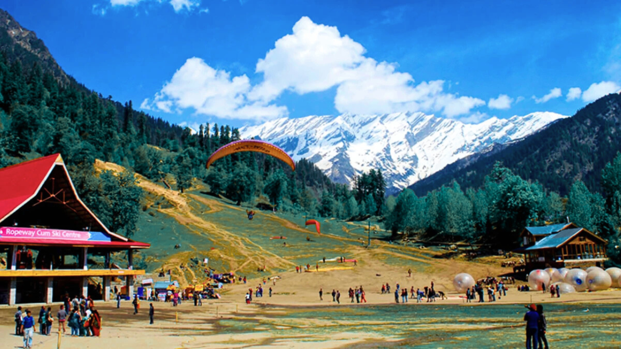 Top 10 Hill Stations to Visit in India in 2025